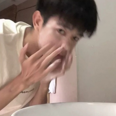 刷永久qq微博 - 1元涨1000粉丝软件下载_qq空间刷评论点赞软件